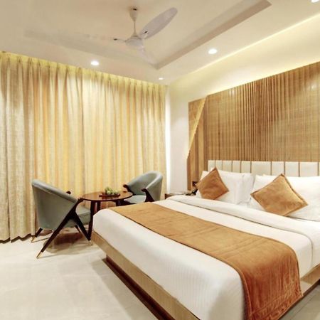 Hotel Platinum With Free Pickup-Delhi Airport Nowe Delhi Zewnętrze zdjęcie